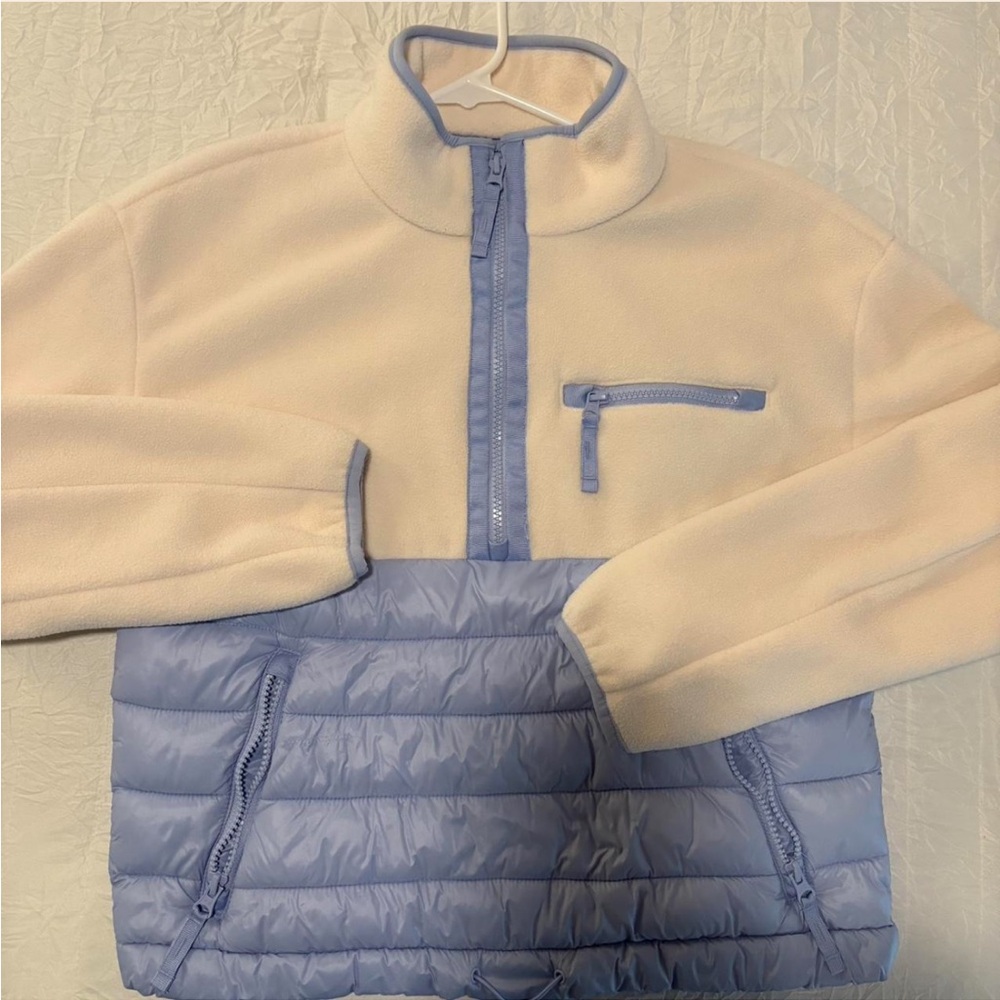 GAP Cream and Light Blue Fleece Sweatshirt